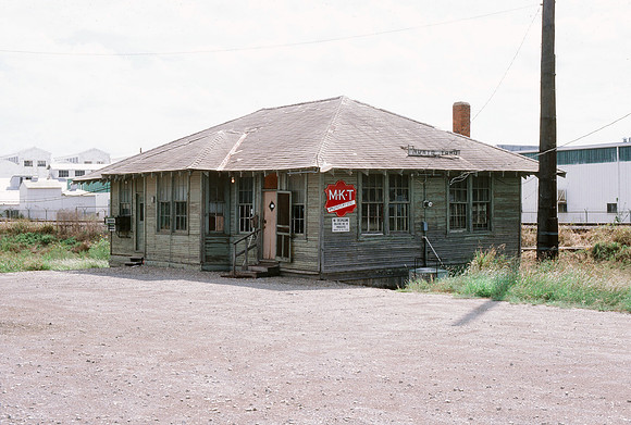 Slide 463-04