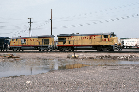 Slide 450-06