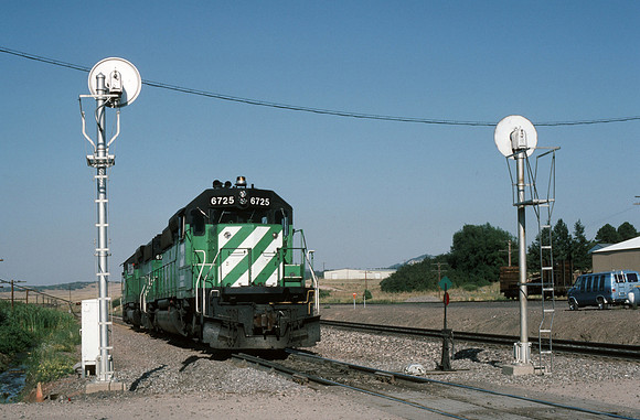 Slide 512-09