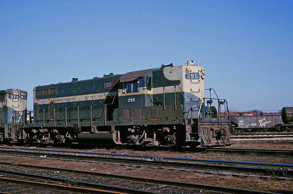 Slide 072-33