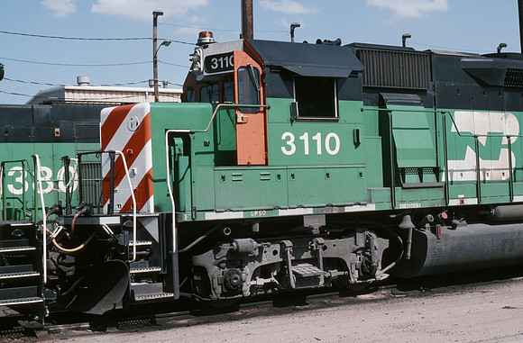 Slide 551-04