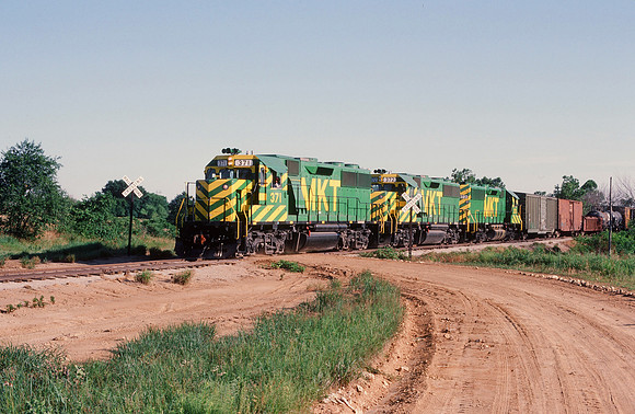 Slide 401-02