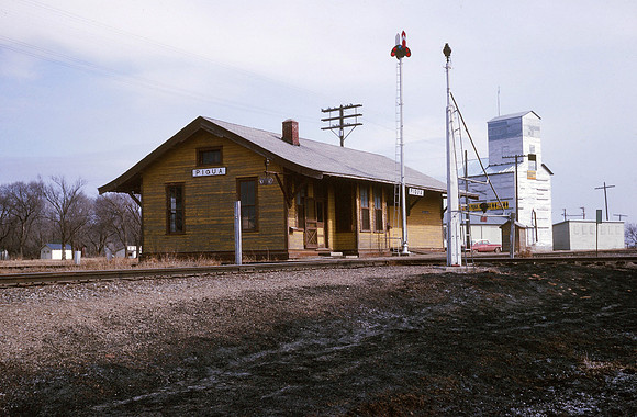 Slide 074-09
