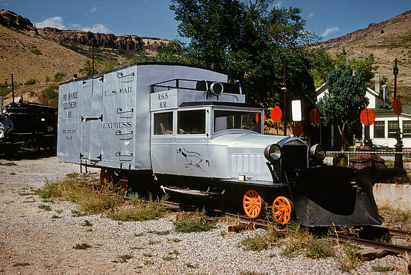 Slide 043-12
