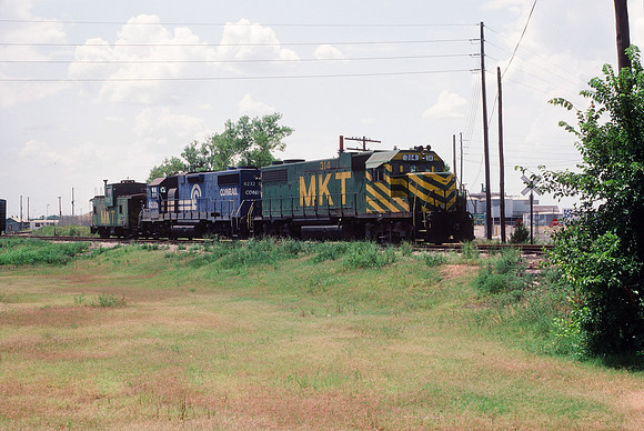 Slide 372-06