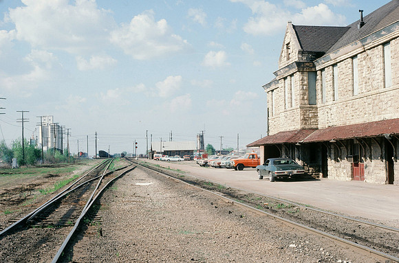 Slide 300-30