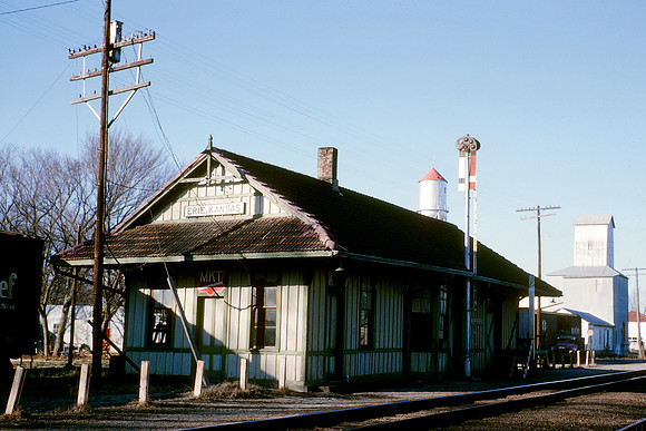 Slide 073-04