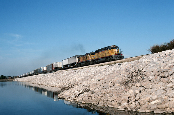 Slide 552-22