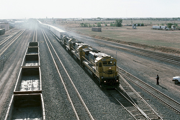 Slide 620-09