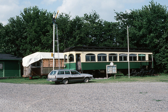 Slide 581-05