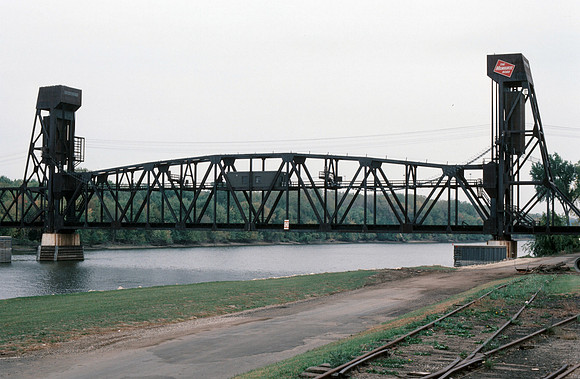 Slide 411-32