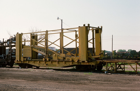 Slide 253-05