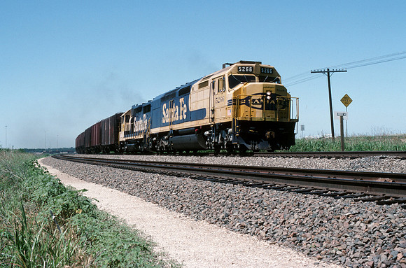 Slide 560-01