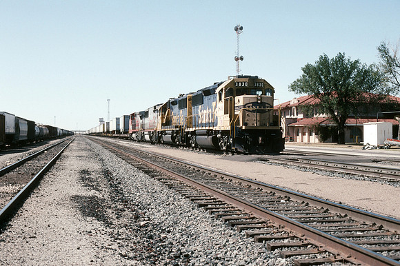 Slide 585-04