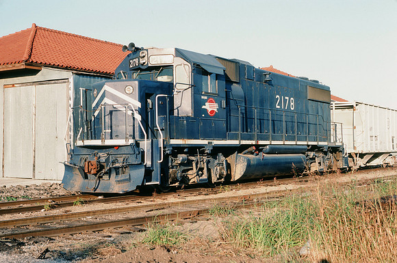 Slide 353-05