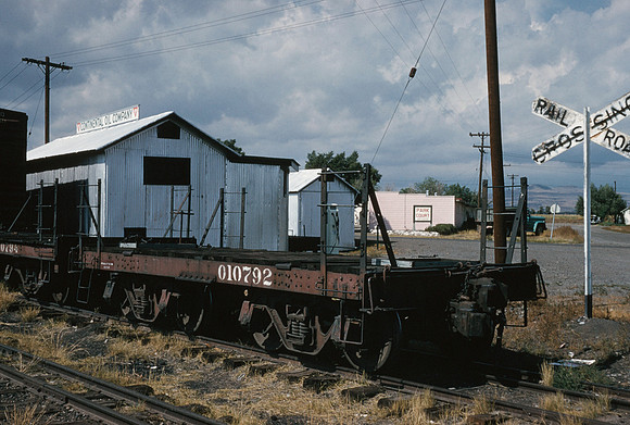 Slide 040-10